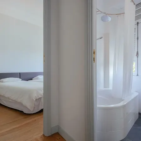 Апартаменты Baixa24 - Downtown Bliss W/ Amazing Natural Light *