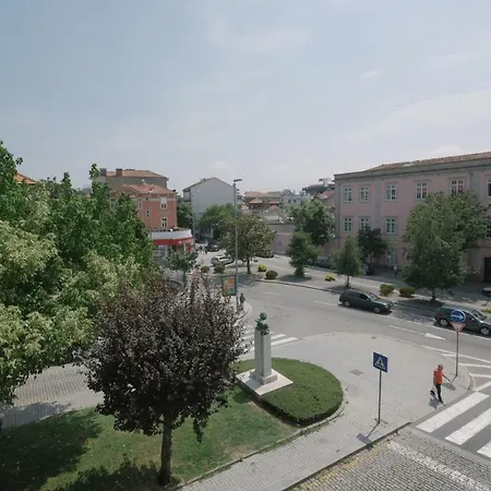 Baixa24 - Downtown Bliss W/ Amazing Natural Light Apartment Porto