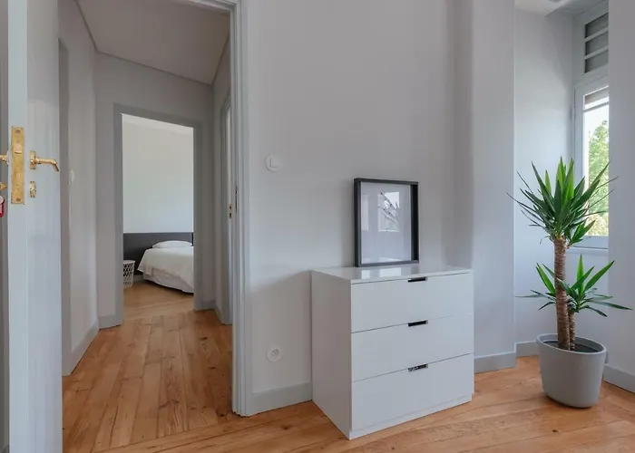 Baixa24 - Downtown Bliss W/ Amazing Natural Light Apartamento Oporto