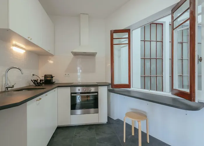 Baixa24 - Downtown Bliss W/ Amazing Natural Light