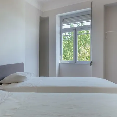 Apartamento Baixa24 - Downtown Bliss W/ Amazing Natural Light *
