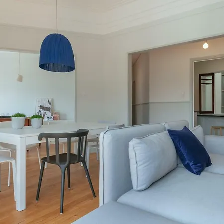 Baixa24 - Downtown Bliss W/ Amazing Natural Light Apartman Porto