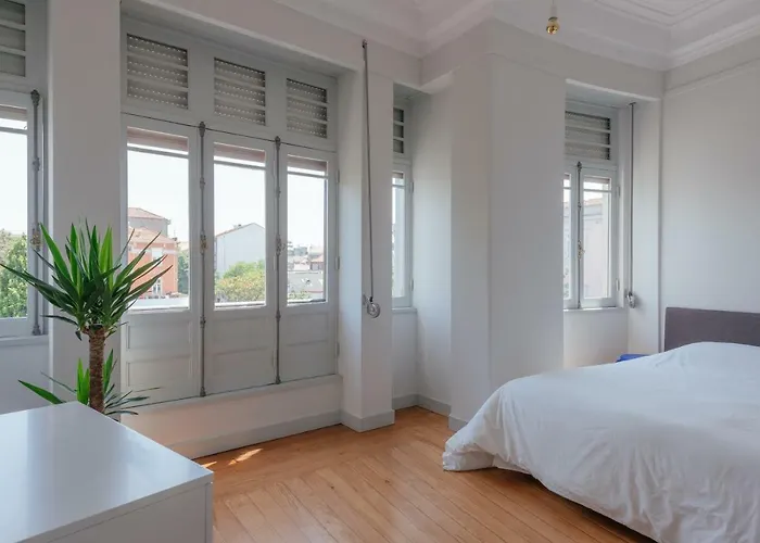 דירה Baixa24 - Downtown Bliss W/ Amazing Natural Light *